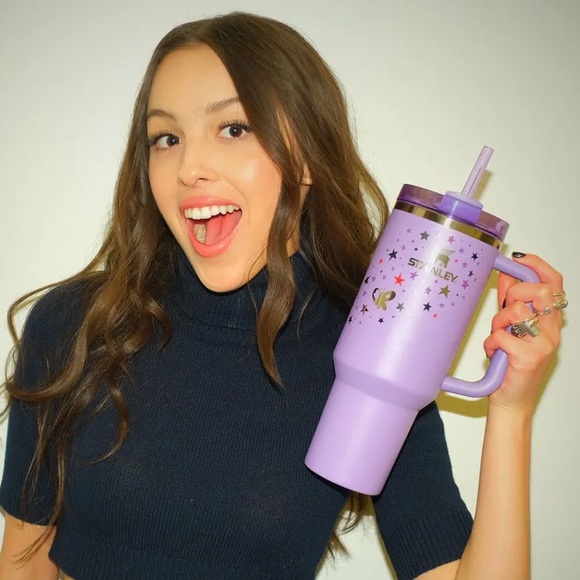 Olivia Rodrigo x Stanley New In Box Quencher H2.0 Tumbler 40 oz - Picture 2 of 12